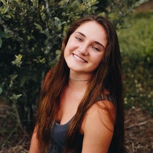 Meet your Posher, Ansley